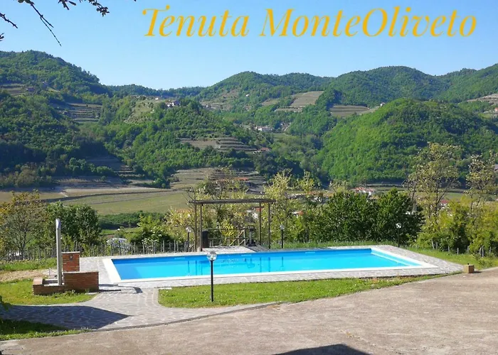Tenuta Monteoliveto - Romantic - Nelle Langhe * Vesime